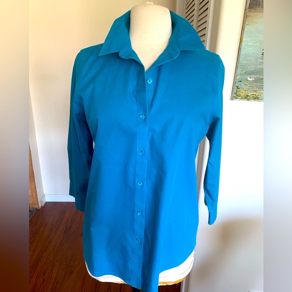 Coldwater Creek Blue Button Down Shirt Notched Collar Relaxed Fit - Picture 1 of 6